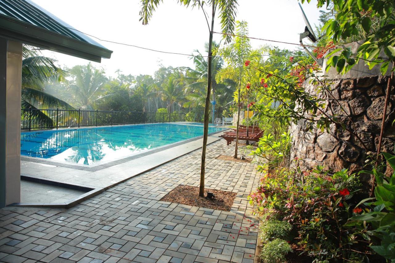 Hill View Resort Nakandalagoda ภายนอก รูปภาพ