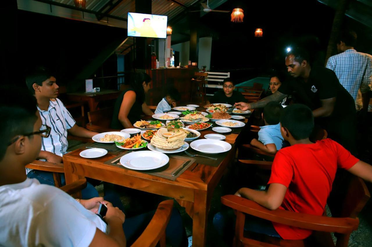 Hill View Resort Nakandalagoda ภายนอก รูปภาพ