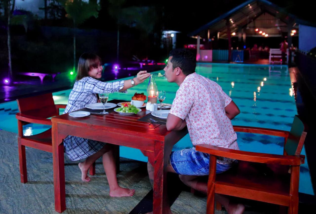 Hill View Resort Nakandalagoda ภายนอก รูปภาพ